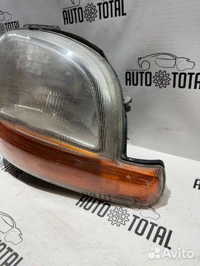 Фара передняя правая Renault Kangoo K7JA700