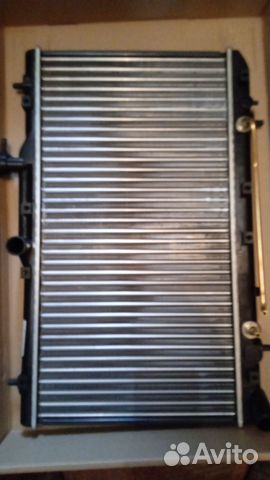 Радиатор Hyundai accent тагаз новый, aвтомат