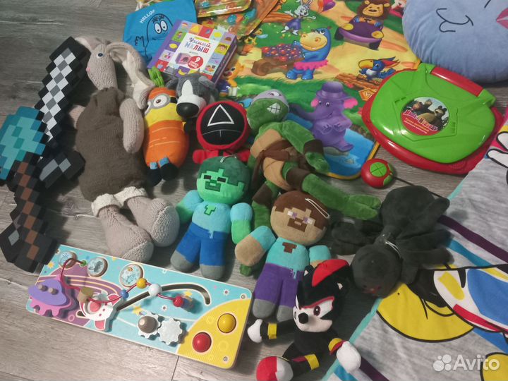 Музыкальные игрушки пакетом fisher price