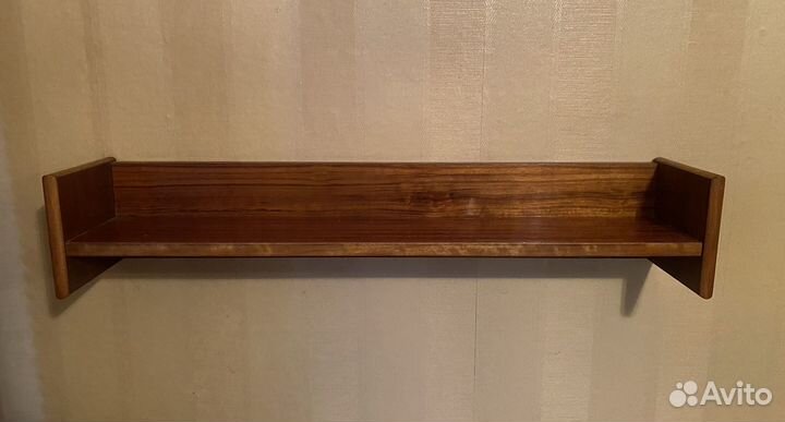 Полка настенная навесная