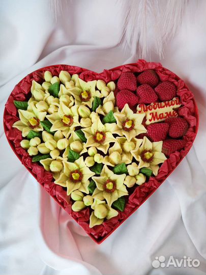 Шоколадный букет цветов