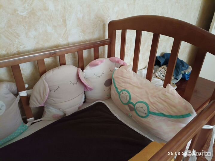 Бортики в кроватку