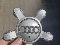 Заглушка на колесо Audi