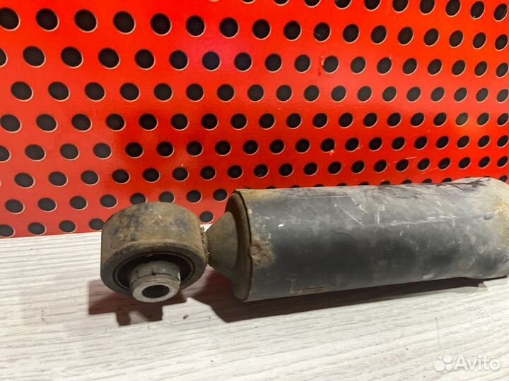 Амортизатор подвески задний Lexus Nx 300H Z10 2021