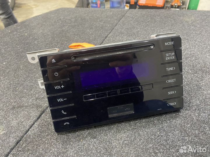 Штатное магнитола toyota auris