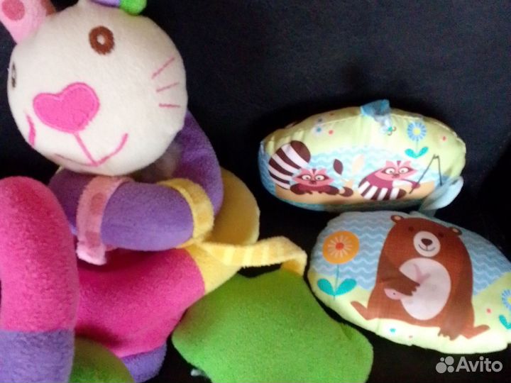 Развивающие игрушки пакетом