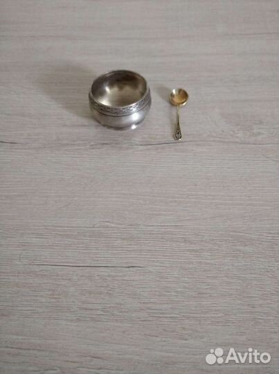 Серебряная солонка с ложечкой винтаж