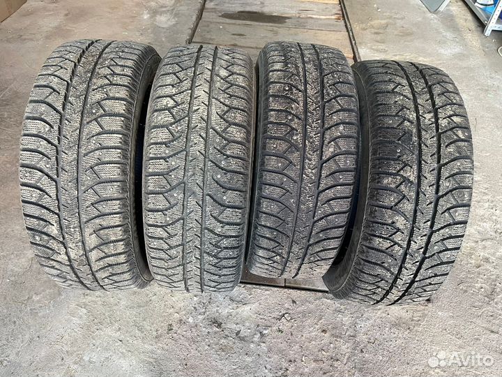 Bridgestone Ice Cruiser 7000S 205/55 R16 91T