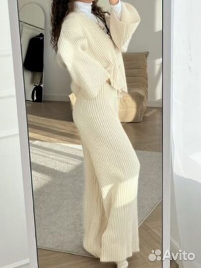 Костюм женский теплый вязаный с брюками