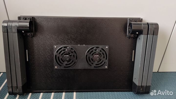 Подставка под ноутбук с охлаждением Crown