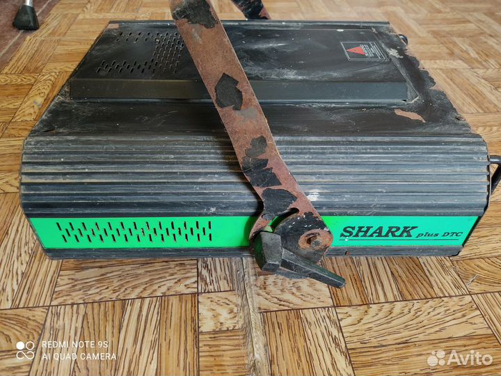 Продам светоприборы fantasy brl 02 и shark plusdts