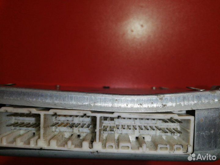 Блок управления пневматической подвеской Toyota