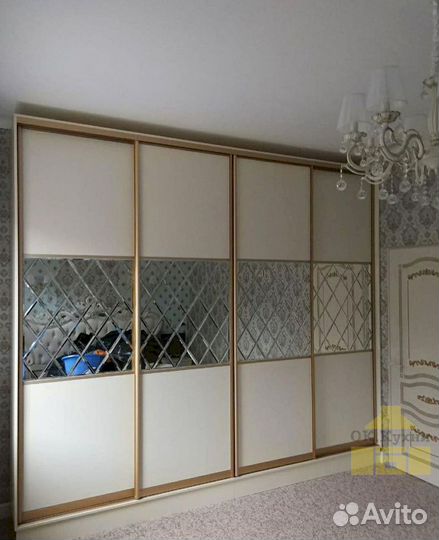 Шкаф распашной