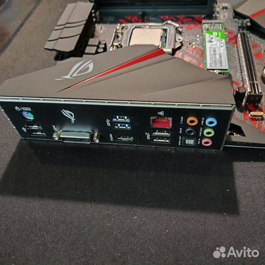 Материнская плата asus ROG strix B360-H 1151v2