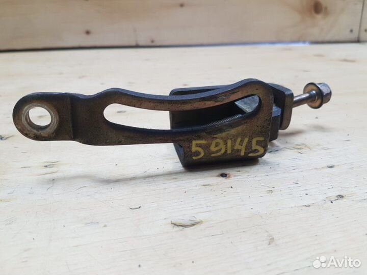 Натяжитель Mitsubishi Dingo CQ2A 4G15 2002