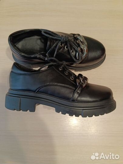 Туфли полуботинки для девочки 35 размер