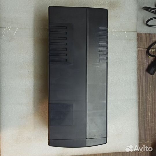 Ибп cyberpower 600VA/360вт