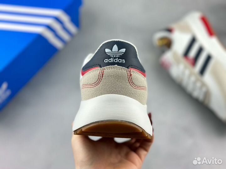 Кроссовки Adidas retropy F2