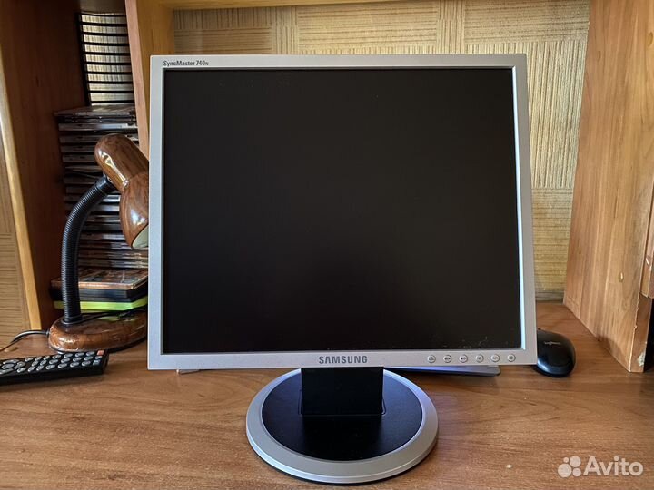 Монитор samsung 740n