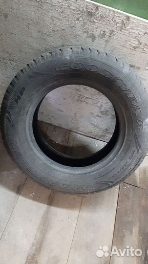 Bridgestone Desert Dueler 255/65 R17