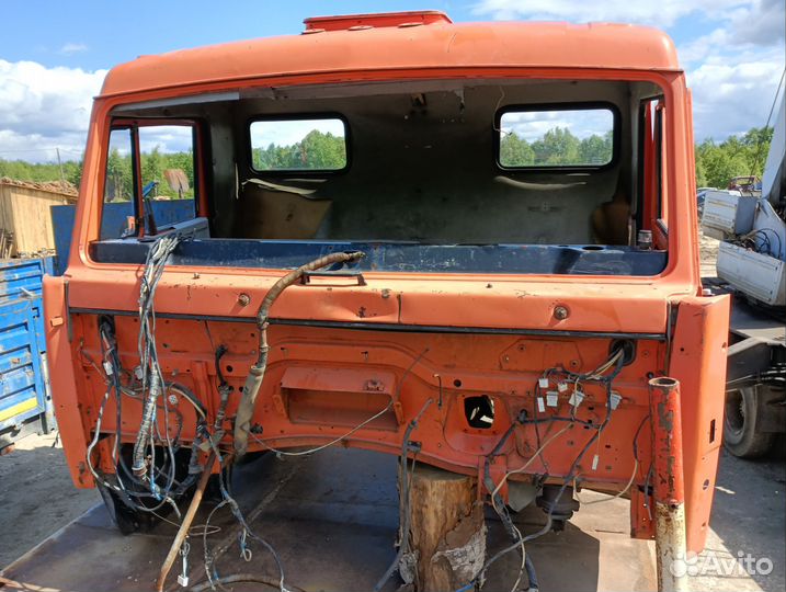 Кабина на камаз первой комплектности