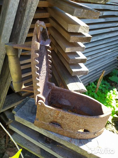 Утюг угольный