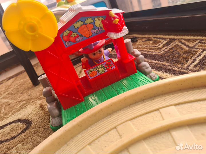 Железная дорога Littel people Fisher-price