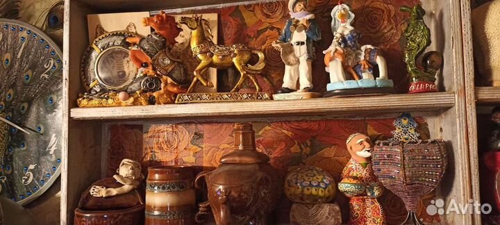 Сувенир статуэтка