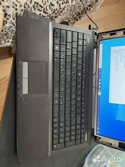 Ноутбук asus x53