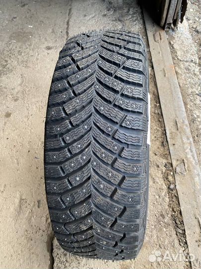 Michelin X-Ice North 4 205/65 R16 99