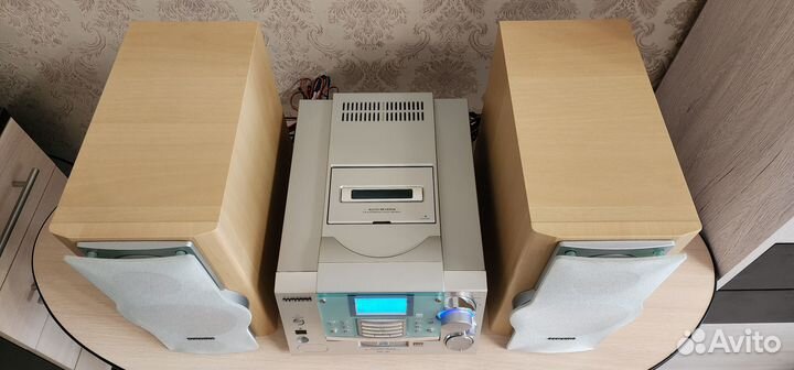 Музыкальный центр Samsung MM-ZB9. Идеальный