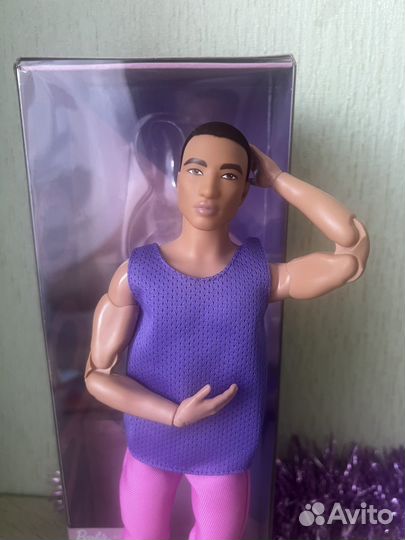 Барби Кен looks 17