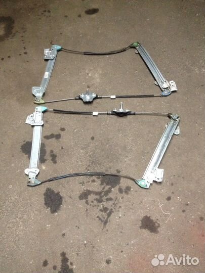 На ладу Гранту Стеклоподьёмники механические