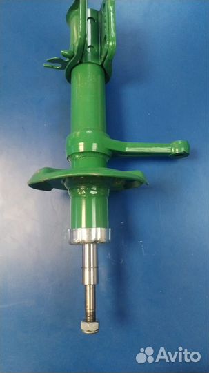 Амортизатор передний правый масляный ваз 2190 Гран