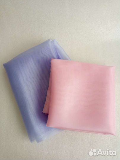 Органза (отрезы ткани) розового и голубого цветов