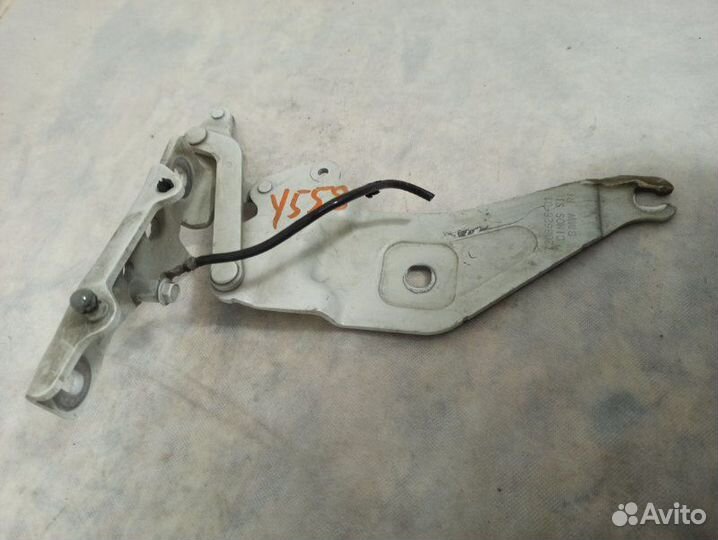 Петля капота передняя правая Bmw Х6 Е71