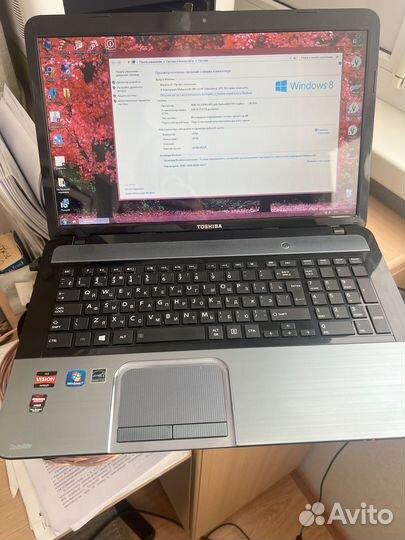 Продам отличный ноутбук Toshiba Satellite L875D-B7