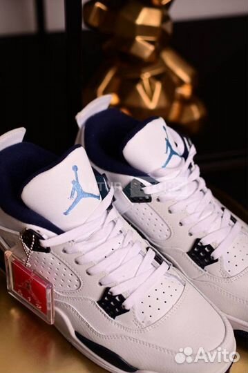 Кроссовки мужские Nike Air Jordan 4