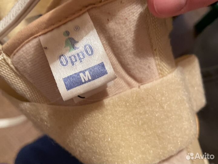 Ортез на коленный сустав