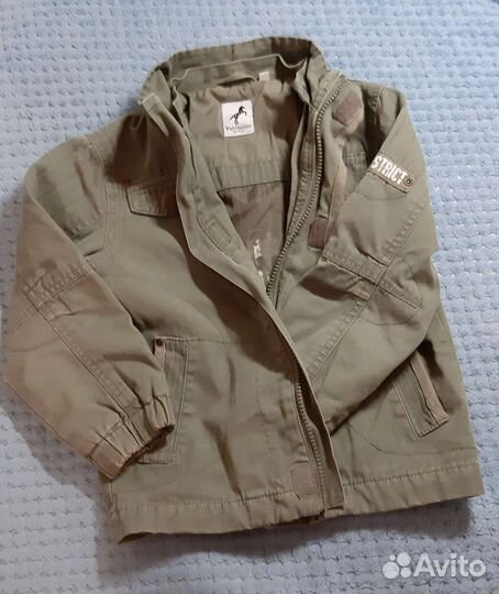 Куртка ветровка