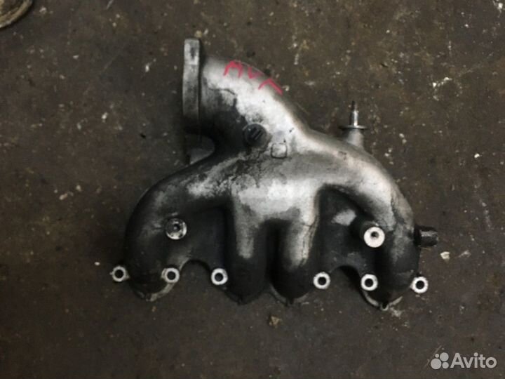 Коллектор впускной AVF (Volkswagen Passat)