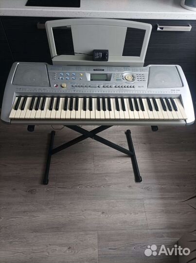 Синтезатор Yamaha Psr-290