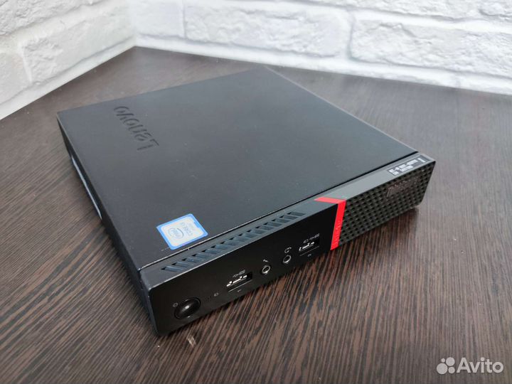 Lenovo ThinkCentre M700 Core I3 6Th/озу 8/SSD HDD