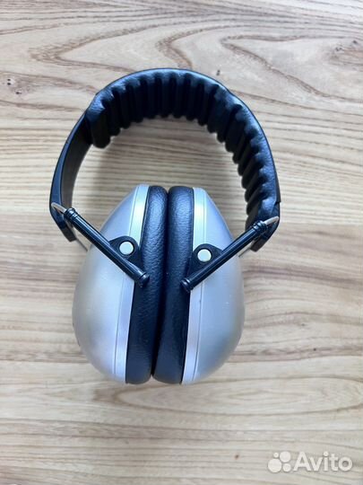 Шумоподавляющие наушники banz