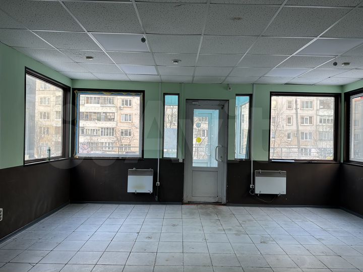 Торговая площадь, 42 м²