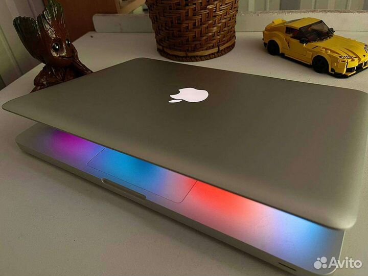 Apple MacBook Pro