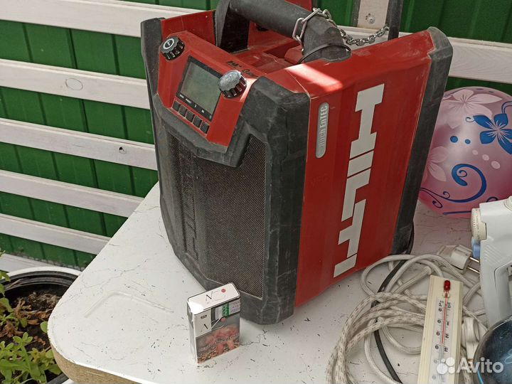 Радио,зарядное устройство Hilti