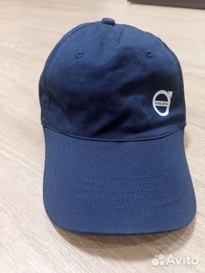 Брендовые бейсболки volvо