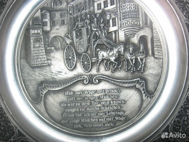 Винтажные настенные тарелки олово литьё Германия