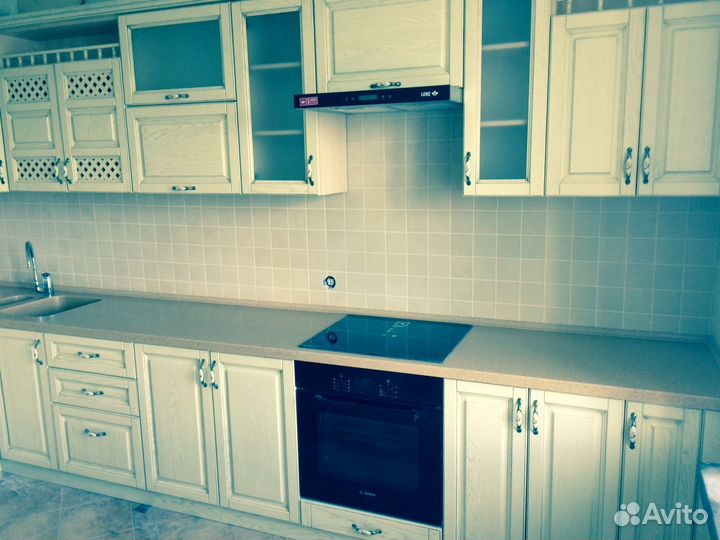 Кухни из массива дуба,ясеня,лдсп